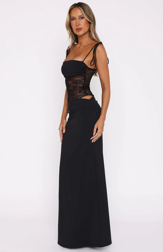 Jouvana - Langes Spitzenkleid